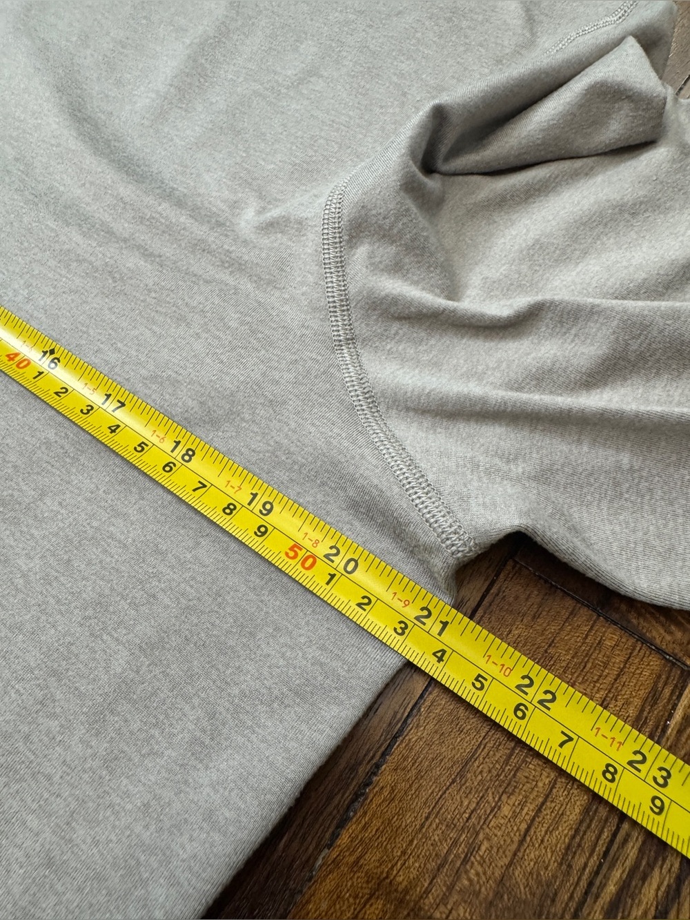 Vuori Mens Ponto Preformance Crew Size Medium - Picture 6 of 7